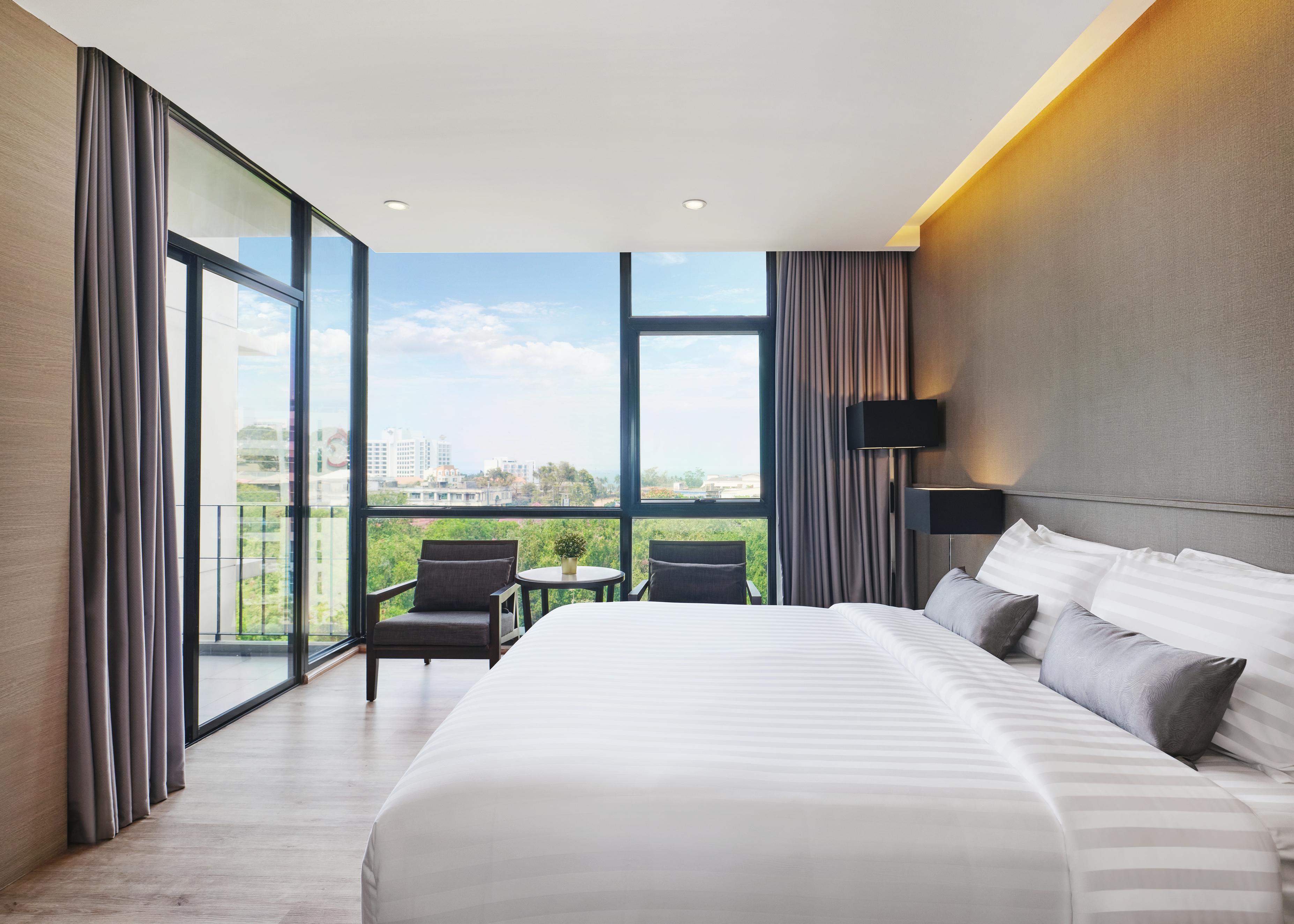 Altera Hotel And Residence By At Mind Pattaya Luaran gambar