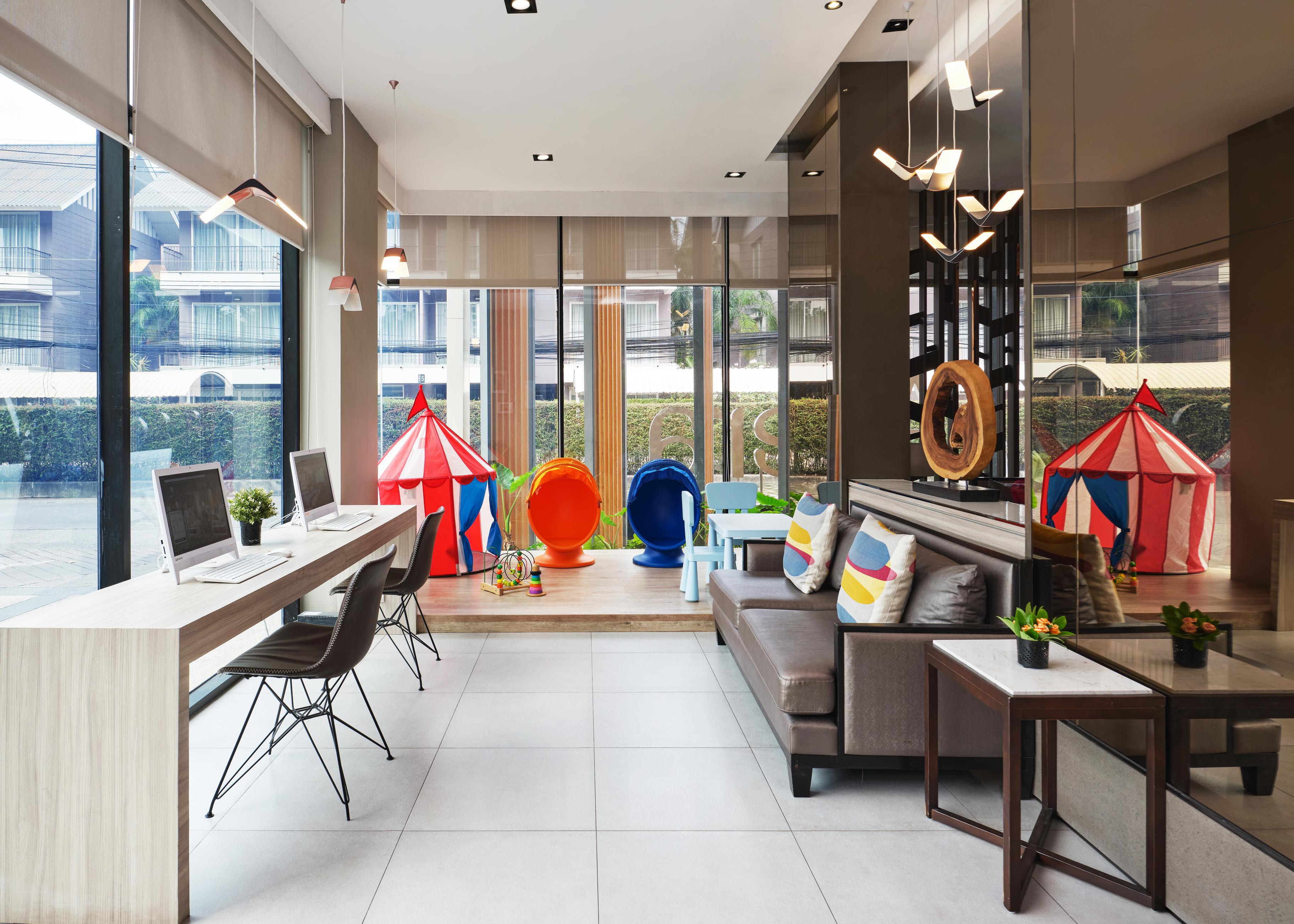 Altera Hotel And Residence By At Mind Pattaya Luaran gambar