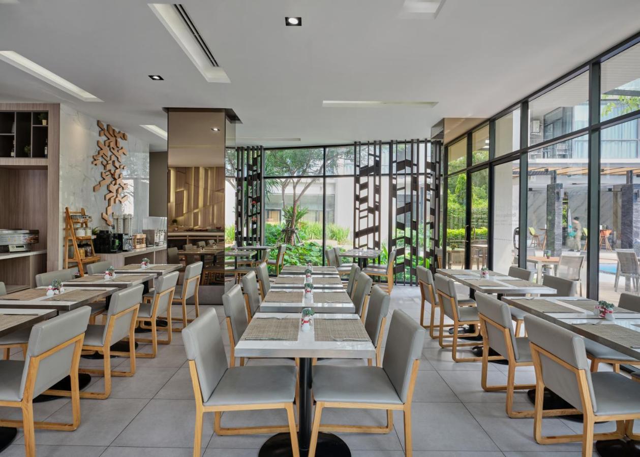 Altera Hotel And Residence By At Mind Pattaya Luaran gambar